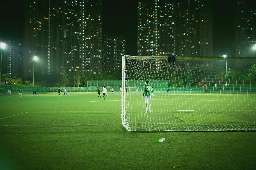 为什么传球成功率是最没用的单一指标·门线慢镜·被过人次数